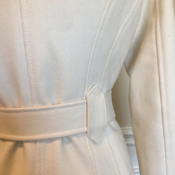 Women’s Winter Coat, Cream, Ivory Guess Coat - Picture 4 of 8